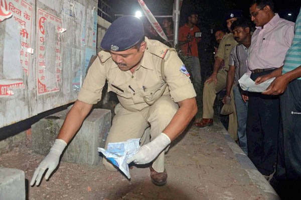 पाटणा पासपोर्ट कार्यालयाबाहेर दोन बाँबस्फोट