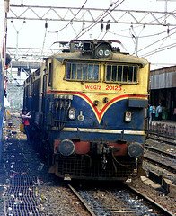 पश्चिम रेल्वेचे दिवसाला होतेय १५ कोटींचे नुकसान