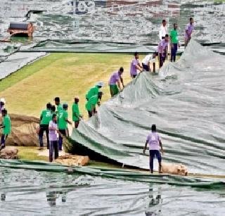 दुसऱ्या दिवशीचा खेळ पाण्यात