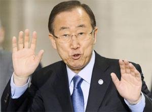 योगासने देतात समाधान : मून