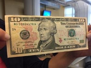 दहा डॉलरच्या नोटेवर दिसणार महिला