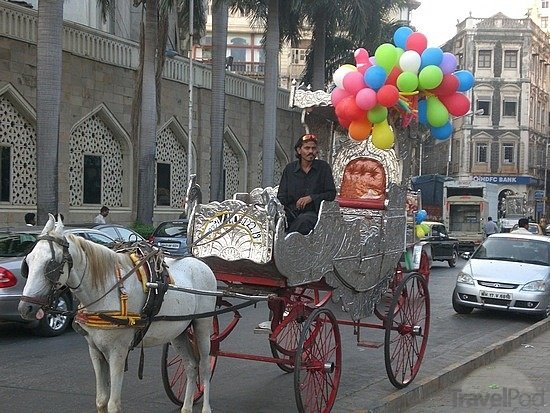 ‘बॉम्बे’च्या इतिहासातील आणखी एक वैभव होणार नामशेष 