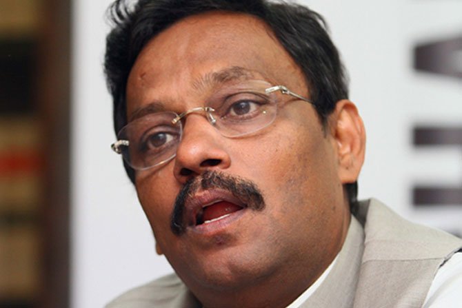 आता १९१ कोटींच्या खरेदीवरून विनोद तावडे वादाच्या भोवऱयात