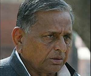 मुलायमसिंह यांच्या मृत्यूच्या अफवेने एकाचा मृत्यू