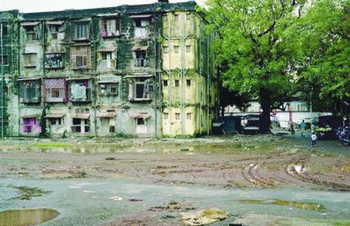 बीडीडी चाळींच्या पुनर्विकासास वेग