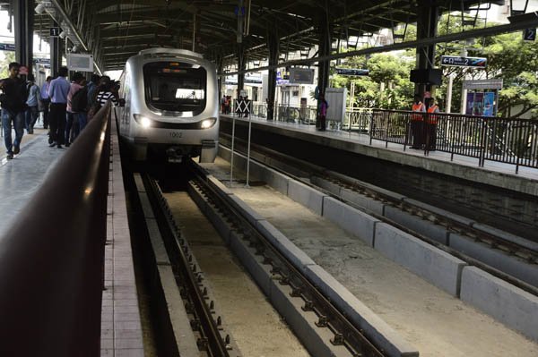 मुंबई मेट्रोवर रविवारी जम्बो ब्लॉक