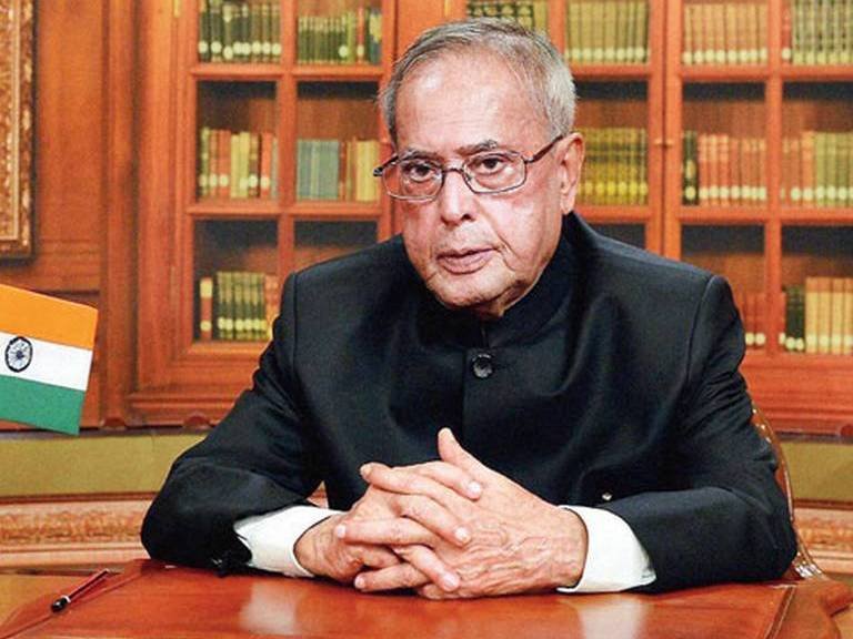 राष्ट्रपती भवनचं एका महिन्याचं फोन बिल तब्बल 5 लाख रुपये!