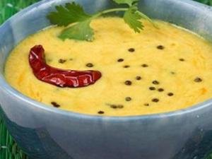 कढी न केल्याने पत्नीला मारहाण करीत पतीने स्वतःच्या छातीत चाकू खुपसून आत्महत्येचा प्रयत्न 