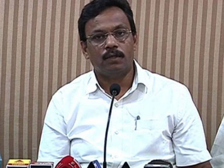 सर्व शिक्षकांचे पगार 1 तारखेलाच, राज्य सरकारचं परिपत्रक