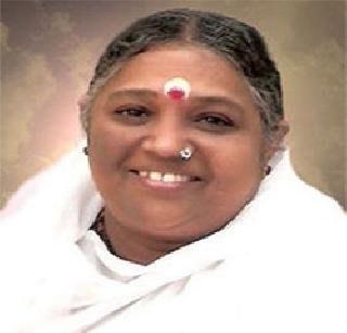 स्वच्छ भारत मोहिमेसाठी अमृतानंदमयींचे १०० कोटी