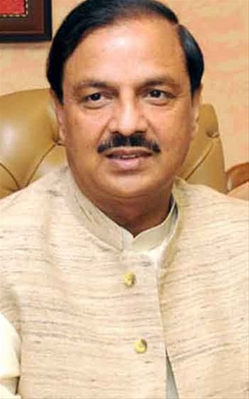 ‘भारतात मुलींच्या “नाईट आऊट’ला मान्यता नाही’