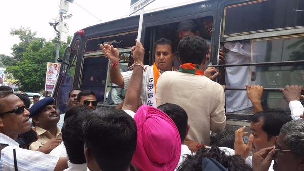 राष्ट्रवादीच्या ‘जेलभरो’ आंदोलनाचा आज दुसरा दिवस