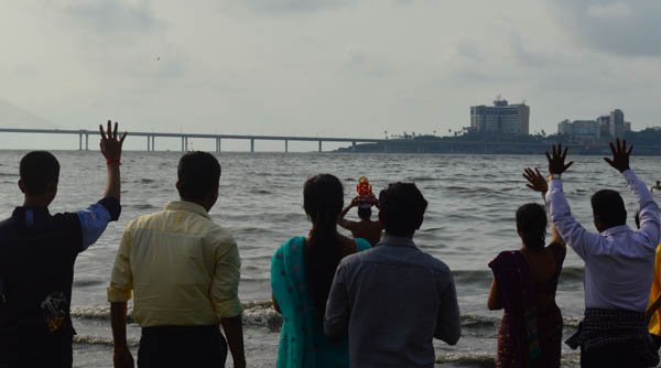 आज गौराईसोबत 5 दिवसांच्या गणपती बाप्पांना निरोप…