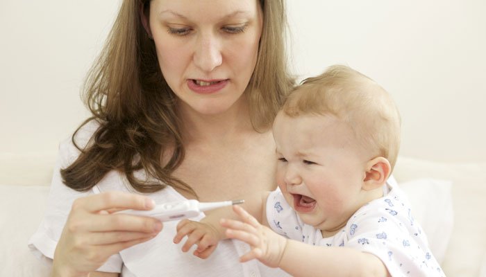 फणफणत्या तापात एसी किंवा पंखा बंद करू नका : डॉक्टर