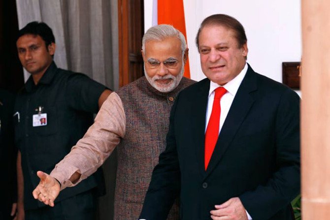 मोदी-शरीफ भेटीची शक्यता कमीच