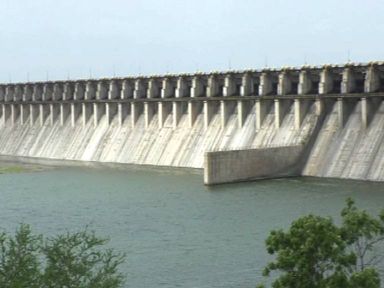 उजनीचं पाणी ऊसासाठी सोडता येणार नाही, प्राधिकरणाचा निर्णय