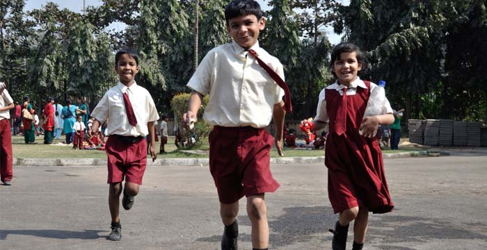 मुंबईतील विद्यार्थी 15 ऑक्टोबरला दप्तराविना शाळेत जाणार!