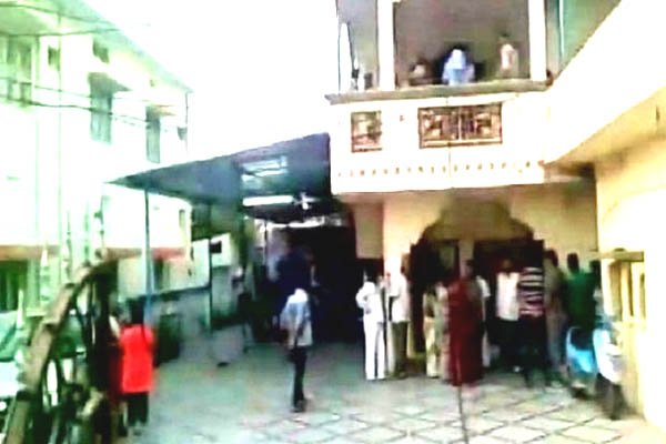 माजी खासदाराच्या घराला आग; चौघांचा मृत्यू