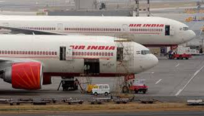 मुंबई विमानतळावरून एका दहशदवाद्याला अटक