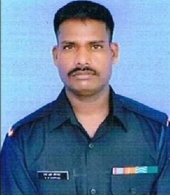 हनुमंतअप्पांवर थोड्याचवेळात मूळगावी होणार अंत्यसंस्कार