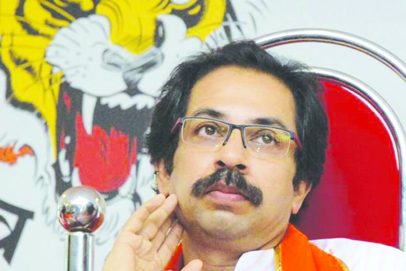 उद्धव ठाकरेंची अणेंवर जळजळीत टीका