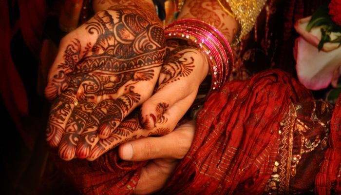 लग्नपत्रिकेतून दिला पाणी बचतीचा संदेश