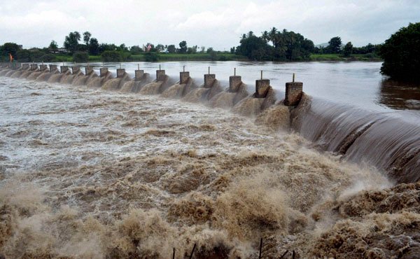 मराठवाडयाची तहान भागली!