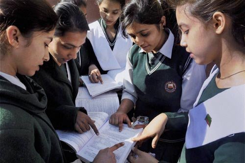 सीबीएसई दहावी-बारावीची परीक्षा ९ मार्चपासून