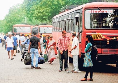 एसटी तिकीटांमध्ये 10 ते 15 टक्के वाढ करण्याचा प्रस्ताव 