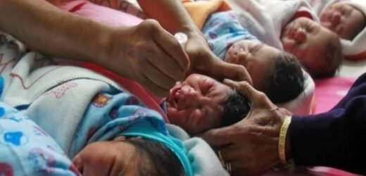 अबब… २५ वर्षीय महिलेने एकाच वेळी नऊ बाळांना दिला जन्म