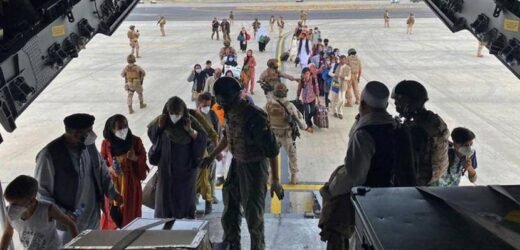 काबूल विमानतळावर दहशतवादी हल्ला होण्याची शक्यता