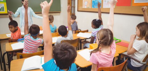 सप्टेंबर अखेरपर्यंत शाळा नको, Task Force चा इशारा