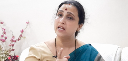 ‘महिला आयोगात रावणाला मदत करणारी ‘शुर्पणखा’ बसवू नका’; चित्रा वाघ यांचा घणाघात