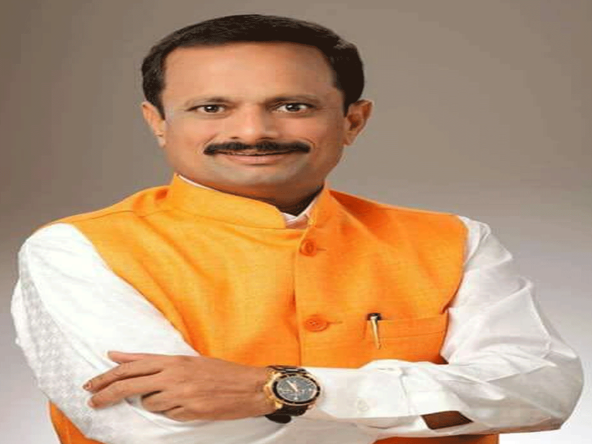 मुख्यमंत्री एकनाथ शिंदेंकडून शिवसेना ठाणे जिल्हाप्रमुखपदी नरेश म्हस्के यांची पुनर्नियुक्ती