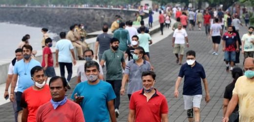 Marine Drive strollers put lives in danger by not wearing Masks – 45% Covid positive says BMC