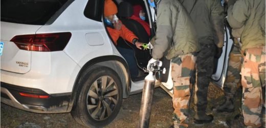 Indian army rescues Chinese nationals in North Sikkim, proves that humanity is foremost.