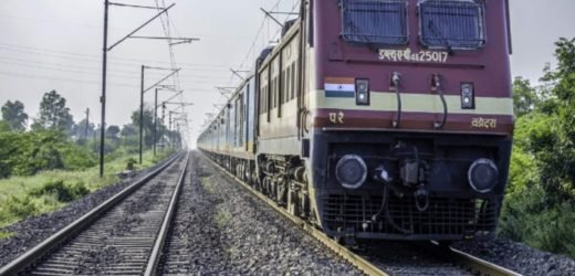 Indian Railways: the 52-year old practice of serving food to Parliamentarians comes to an end, ITDC to  take over by  November 15.