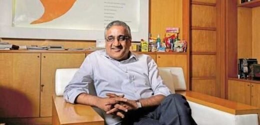 Kishore Biyani’s Future Groups lapped with a legal notice by Amazon. com Inc .