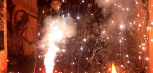 Mumbai: BMC bans bursting of fire- crackers during the upcoming Diwali festival at public Places