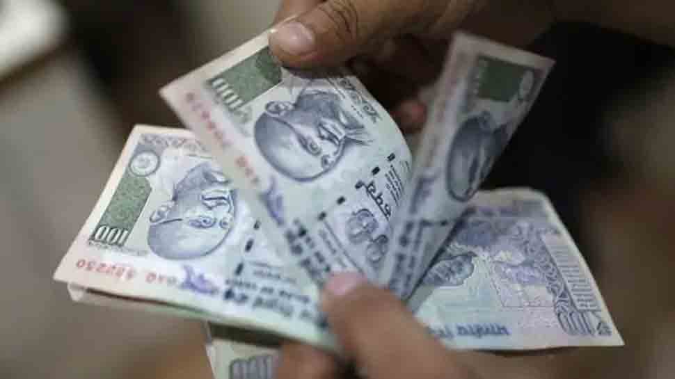 Old currency notes of Rs 100, Rs 10 and Rs 5 to go out of circulation by March