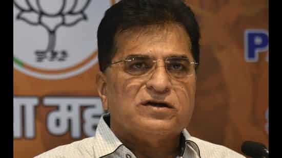 BJP leader Kirit Somaiya files PIL in Bombay HC against Mumbai mayor