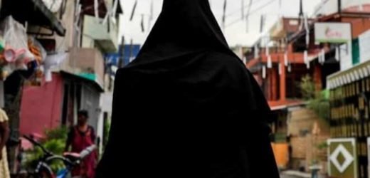 Sri Lanka to ban burqa, shut many Islamic schools