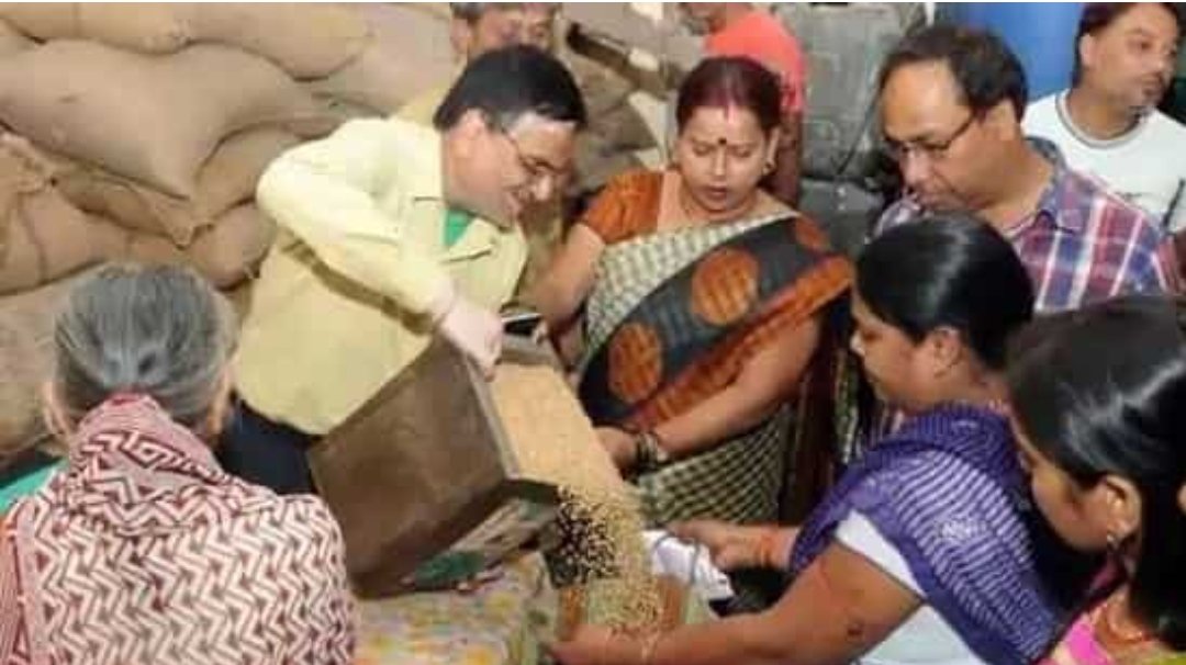 Centre stops Delhi Government’s delivery of ration scheme.