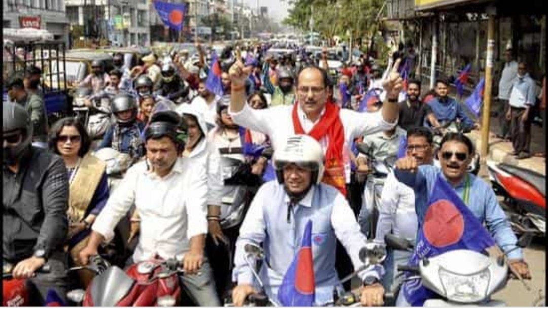 Before voting day, bike rallies have been banned for 72 hours by the Election Commission.