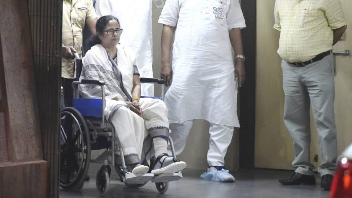 “The Game is On, Even with a Broken Leg” – West Bengal CM Mamata Banerjee during TMC Rally