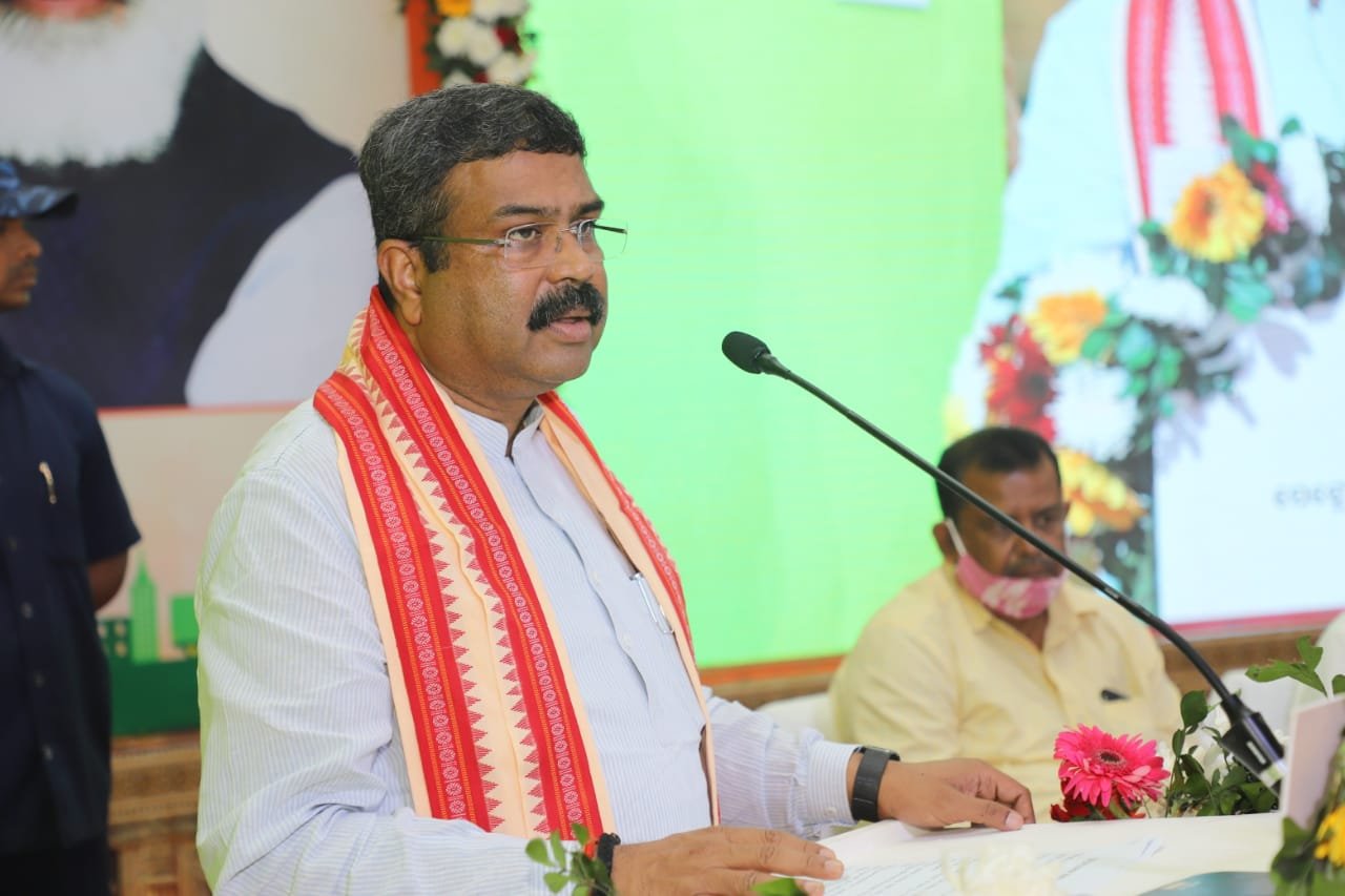 “Fuel prices ‘MAY’ come down by March-April” – Minister of Petroleum, Dharmendra Pradhan