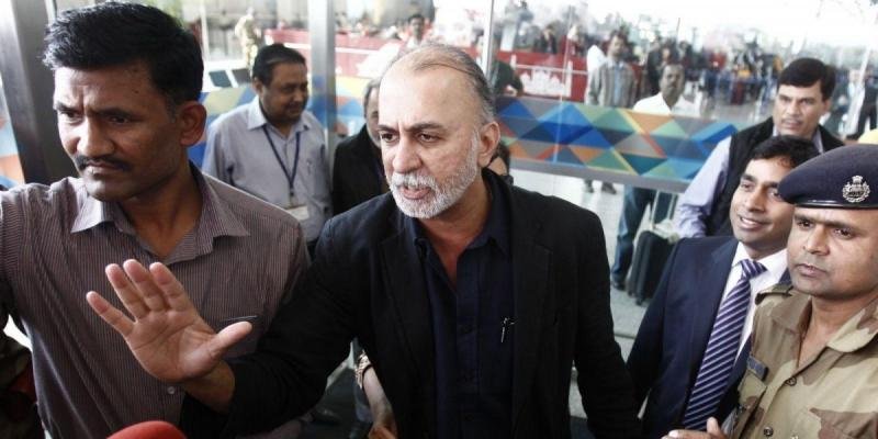 The Tarun Tejpal Case – Goa Court says “The Victim wasn’t Terrified or Traumatised in the pictures”