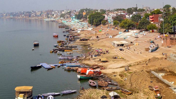 Corpses Buried in Sand found in Unnao, Uttar Pradesh