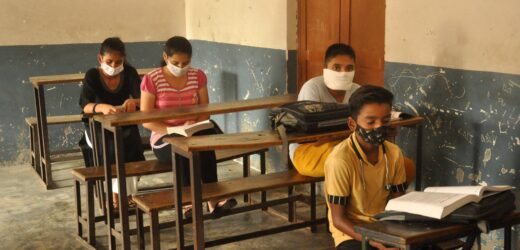 Maharashtra government rethinks on resumption of Offline Classes from August 17