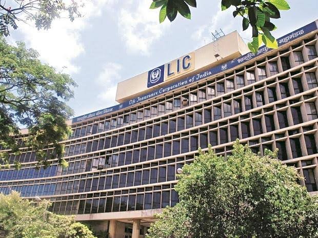 India considers allowing foreign direct investment in LIC